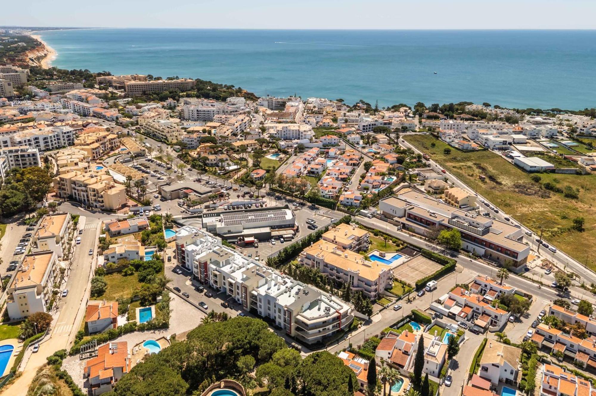 Apartamento T2 Eucalipto 2A Olhos de Agua  Exterior foto